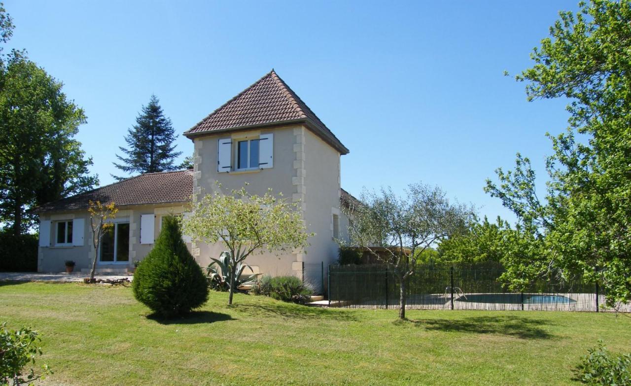 VILLA CLIMATISEE AVEC PISCINE PRIVEE à L'OREE DU PERIGORD Brignac-la-Plaine Exterior foto