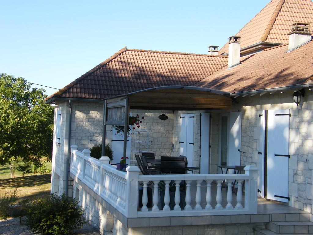 VILLA CLIMATISEE AVEC PISCINE PRIVEE à L'OREE DU PERIGORD Brignac-la-Plaine Exterior foto